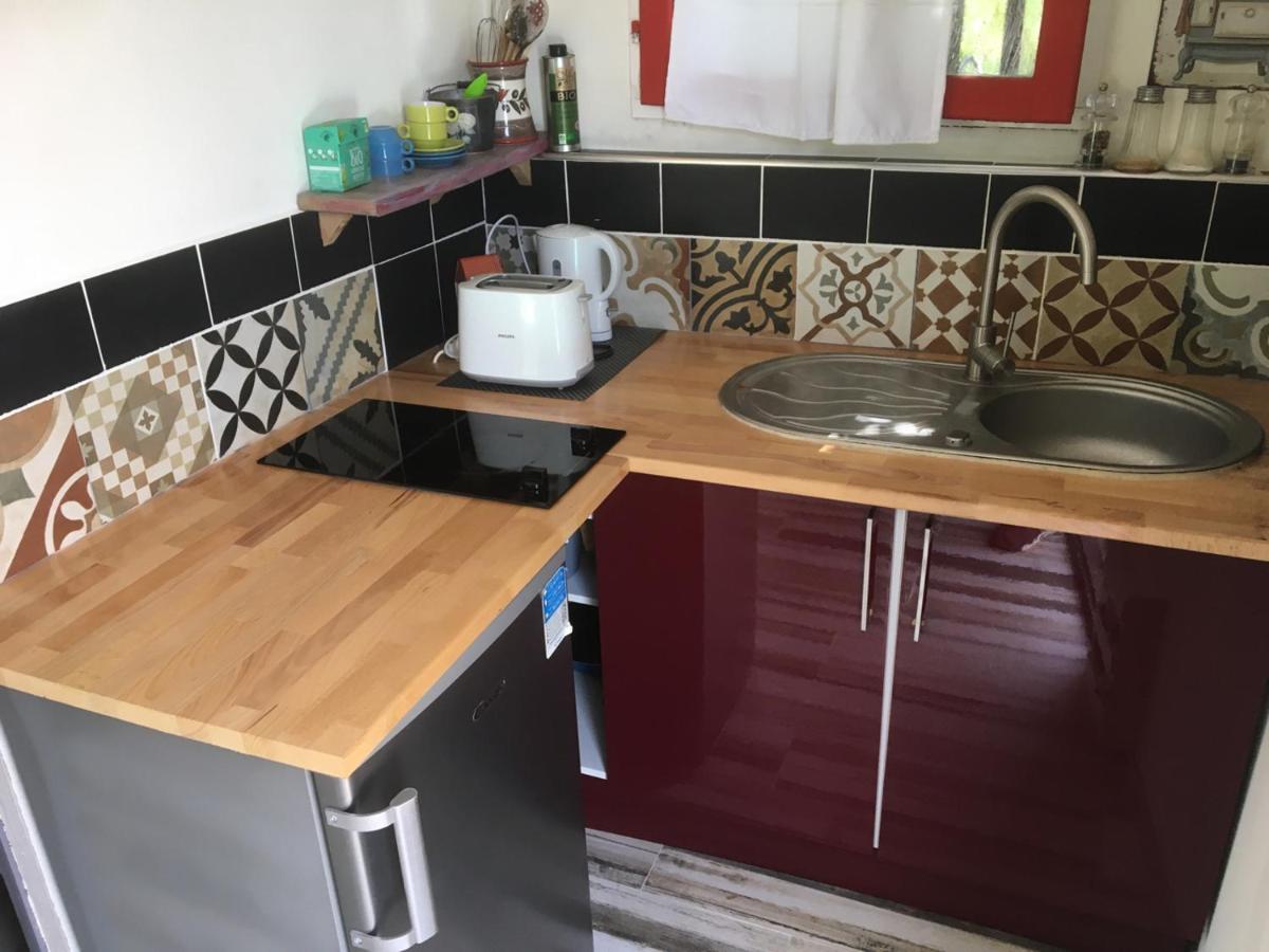Magnifique Dans Maisonnette Tourrettes-sur-Loup