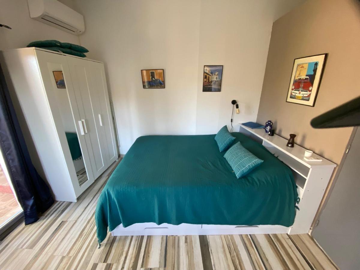 Apartment Magnifique Dans Maisonnette *
